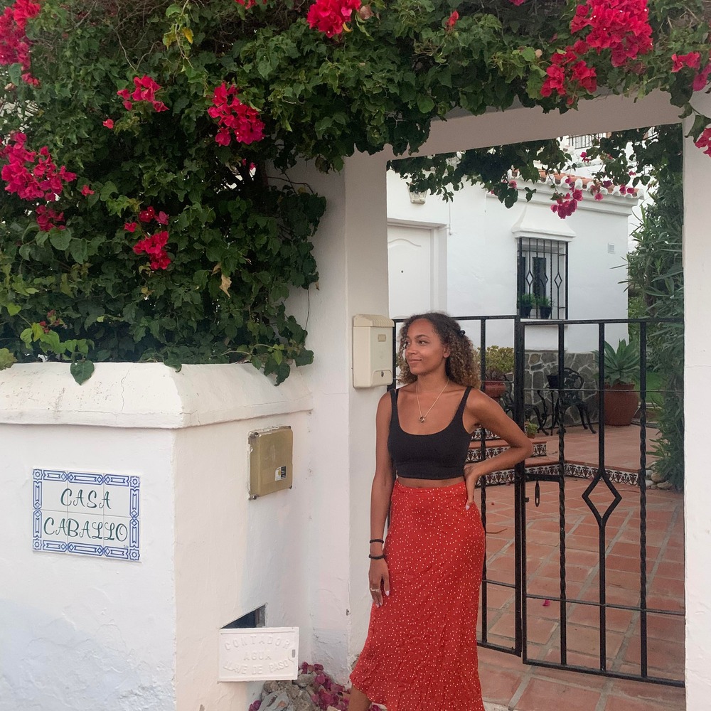 Meet your Posher, Isabelle